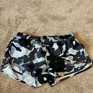 Women's Camouflage running Shorts